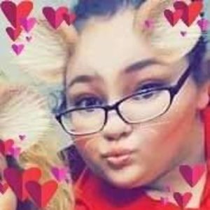 Meet your Posher, Raegan